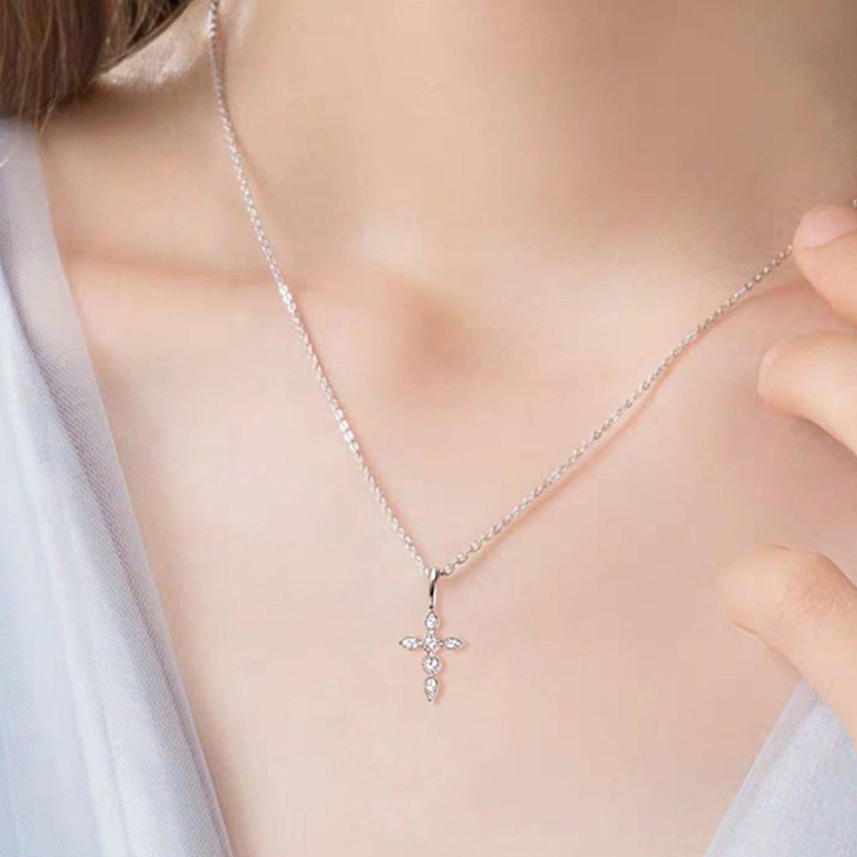 925 Sterling Silver Moissanite Cross Pendant Necklace - Admiresty